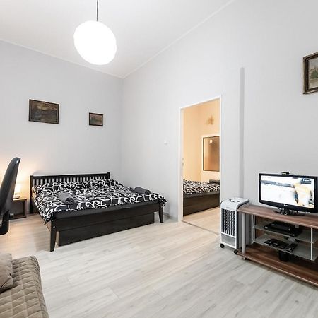 Apartman Letna براغ المظهر الخارجي الصورة