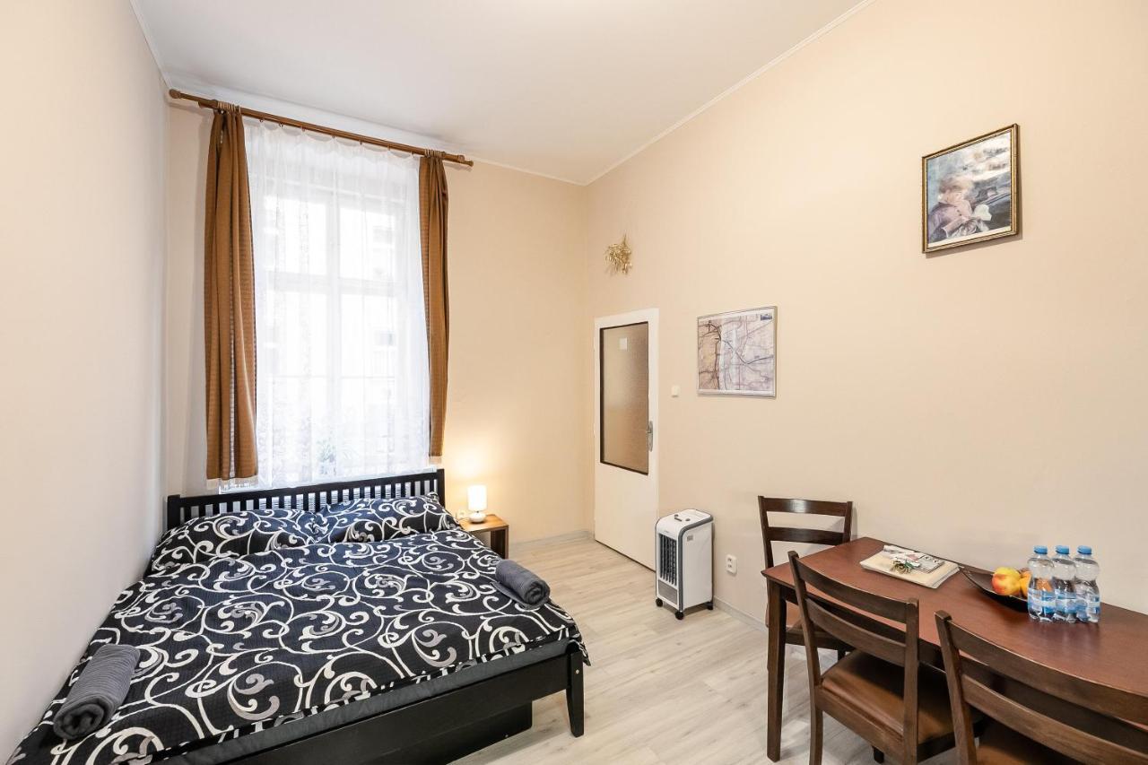 Apartman Letna براغ المظهر الخارجي الصورة